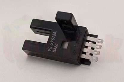 OMRON SENSOR EE-SX672A